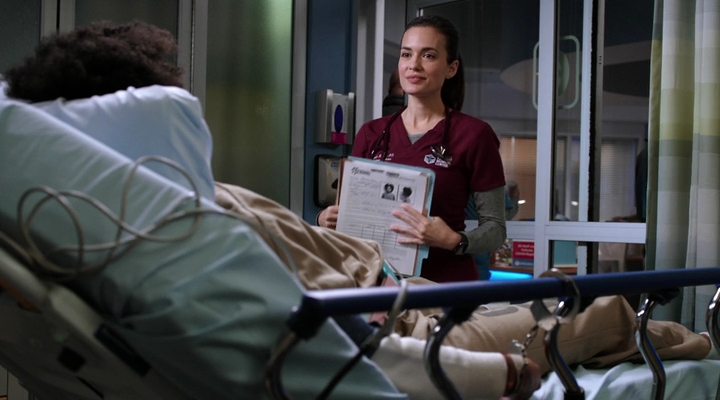 VampireDiariesWorld-dot-nl_ChigagoMed6x02-0347.jpg