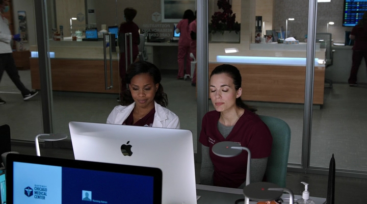 VampireDiariesWorld-dot-nl_ChigagoMed6x02-1618.jpg