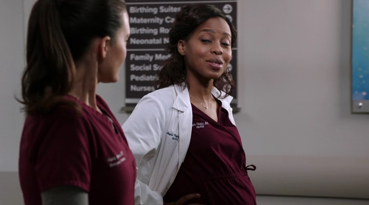 VampireDiariesWorld-dot-nl_ChigagoMed6x02-2022.jpg