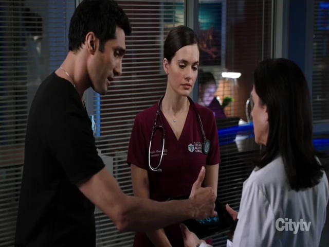 VampireDiariesWorld-dot-nl_ChigagoMed6x04-0837.jpg
