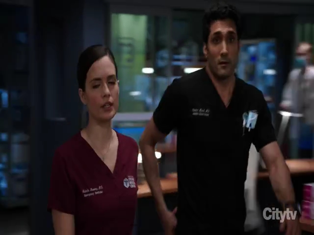 VampireDiariesWorld-dot-nl_ChigagoMed6x04-1197.jpg