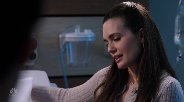 VampireDiariesWorld-dot-nl_ChigagoMed6x08-0331.jpg