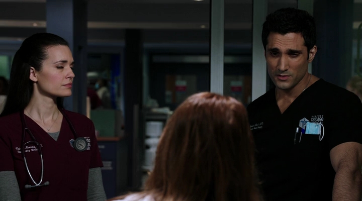 VampireDiariesWorld-dot-nl_ChigagoMed6x11-0915.jpg