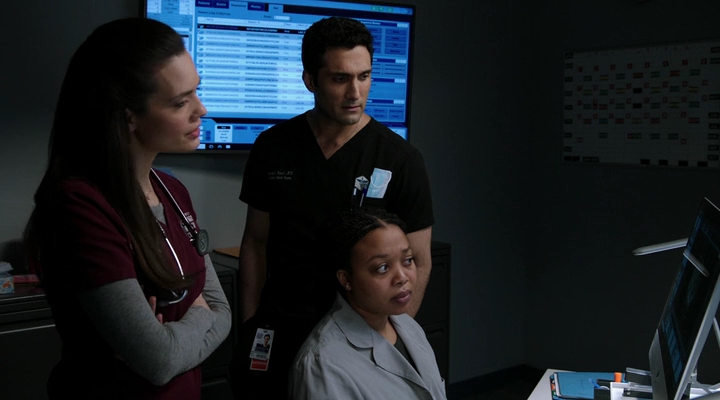 VampireDiariesWorld-dot-nl_ChigagoMed6x11-1391.jpg VampireDiariesWorld-dot-nl_ChigagoMed6x11-1391.jpg