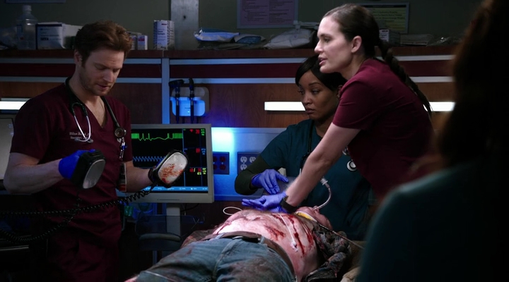 VampireDiariesWorld-dot-nl_ChigagoMed6x12-0268.jpg VampireDiariesWorld-dot-nl_ChigagoMed6x12-0268.jpg