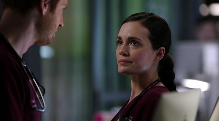 VampireDiariesWorld-dot-nl_ChigagoMed6x12-0467.jpg