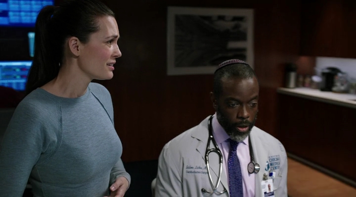 VampireDiariesWorld-dot-nl_ChicagoMed6x16-0135.jpg