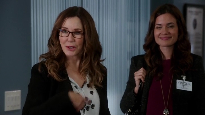 VampireDiariesWorld-dot-org_MajorCrimes3x13-0694.jpg