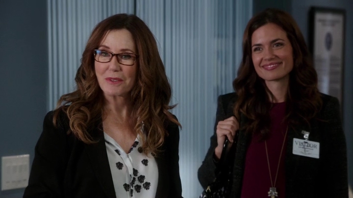 VampireDiariesWorld-dot-org_MajorCrimes3x13-0696.jpg