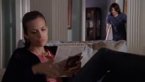 VampireDiariesWorld-dot-org_OneTreeHill-S05E03-0998.jpg