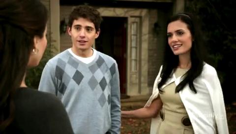 VampireDiariesWorld-dot-org_PrettyLittleLiarsS01E01-1063.jpg VampireDiariesWorld-dot-org_PrettyLittleLiarsS01E01-1063.jpg