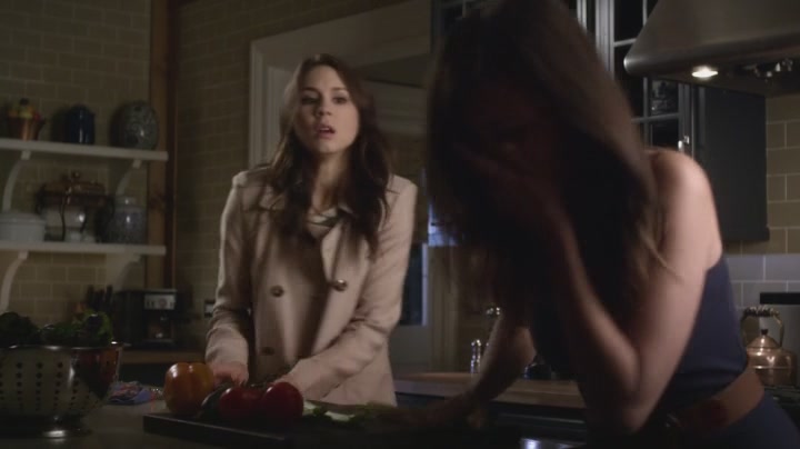 VampireDiariesWorld-dot-org_PrettyLittleLiarsS03E04-0093.jpg VampireDiariesWorld-dot-org_PrettyLittleLiarsS03E04-0093.jpg