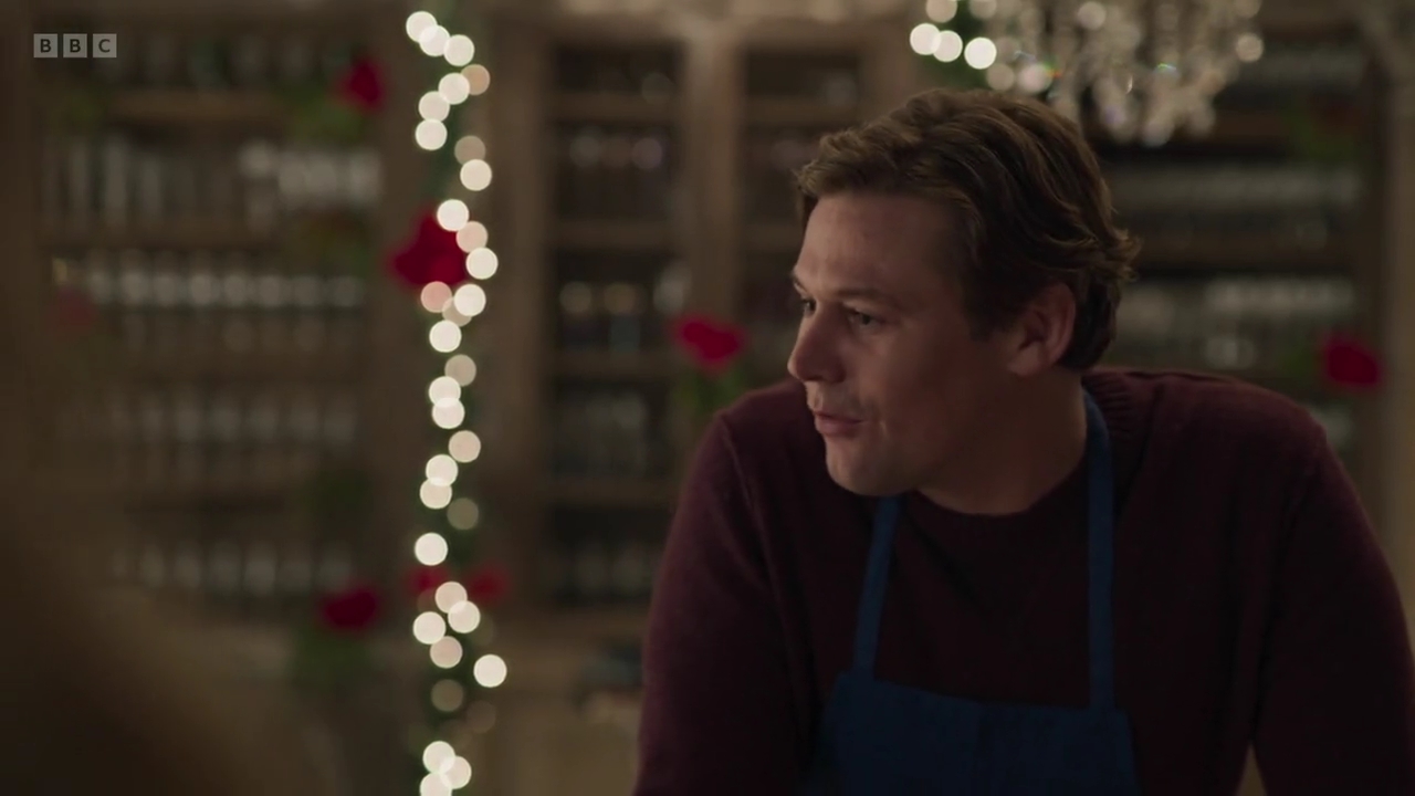 vampirediariesworld-dot-nl_AChristmasToSavour1574.jpg vampirediariesworld-dot-nl_AChristmasToSavour1574.jpg