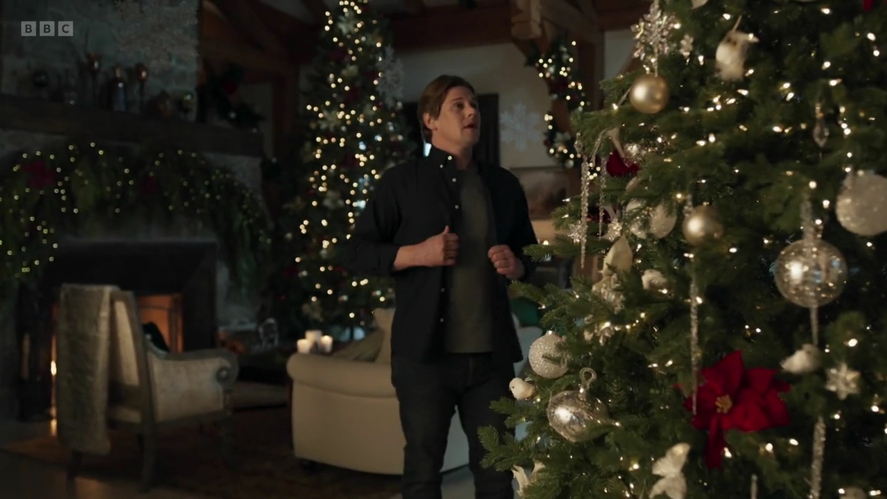 vampirediariesworld-dot-nl_AChristmasToSavour3063.jpg