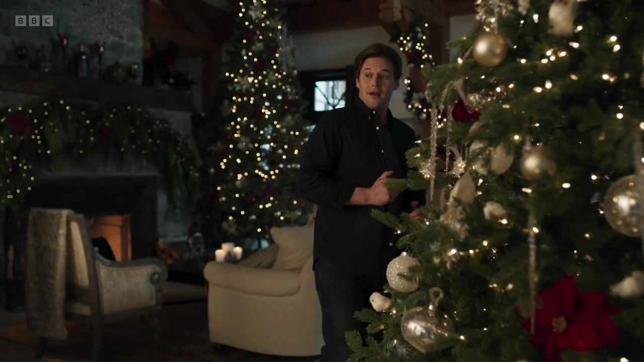 vampirediariesworld-dot-nl_AChristmasToSavour3071.jpg