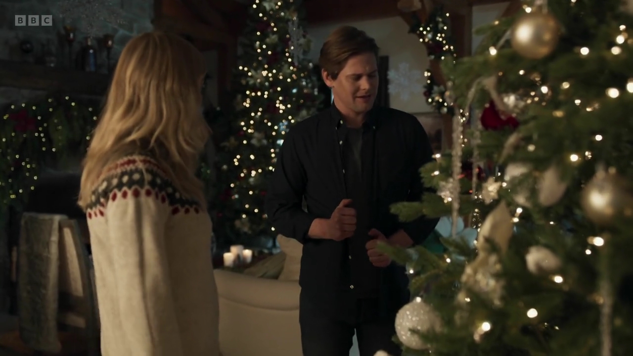 vampirediariesworld-dot-nl_AChristmasToSavour3073.jpg vampirediariesworld-dot-nl_AChristmasToSavour3073.jpg