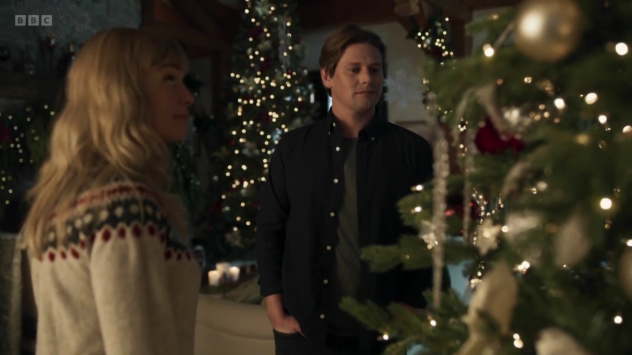 vampirediariesworld-dot-nl_AChristmasToSavour3078.jpg