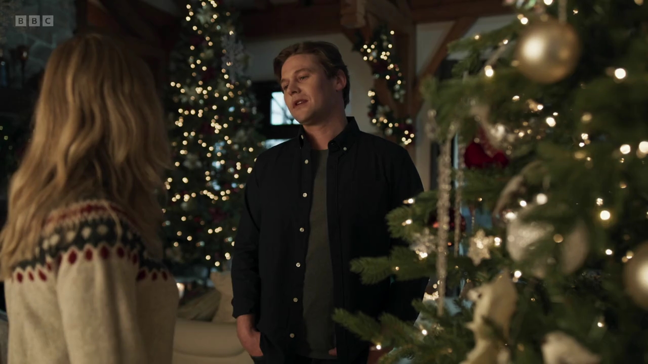vampirediariesworld-dot-nl_AChristmasToSavour3091.jpg