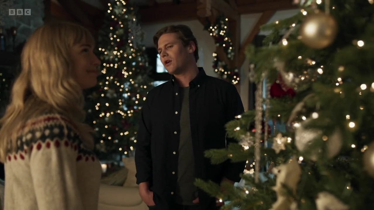 vampirediariesworld-dot-nl_AChristmasToSavour3094.jpg
