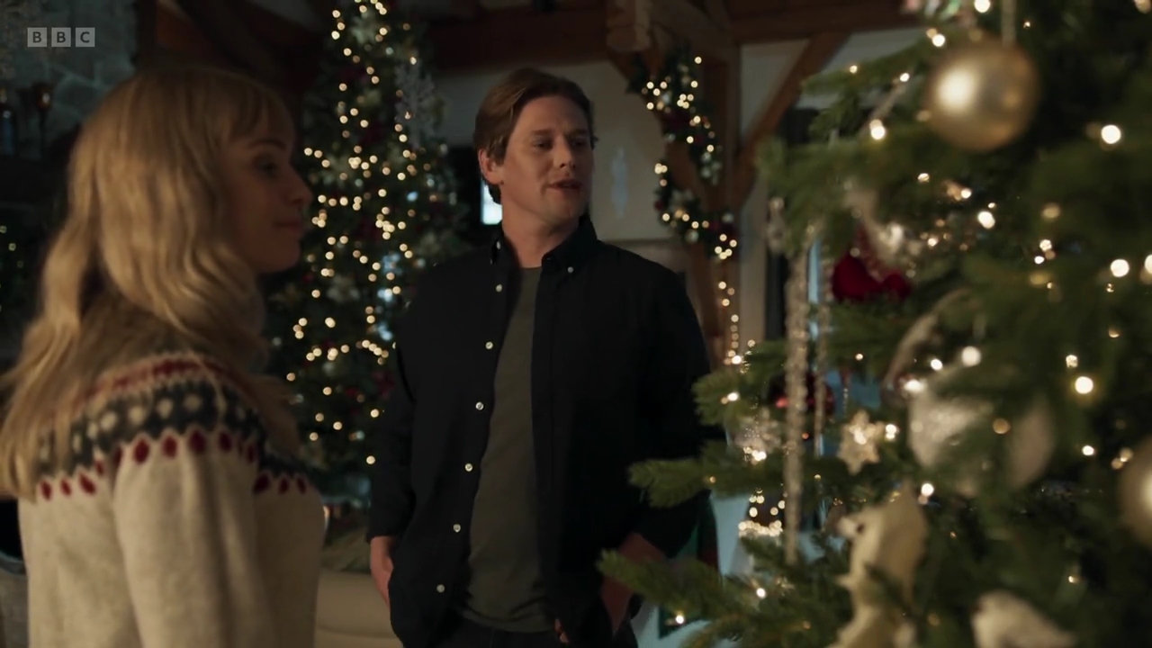 vampirediariesworld-dot-nl_AChristmasToSavour3095.jpg