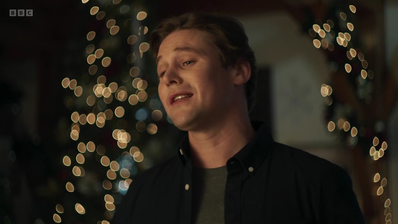 vampirediariesworld-dot-nl_AChristmasToSavour3106.jpg