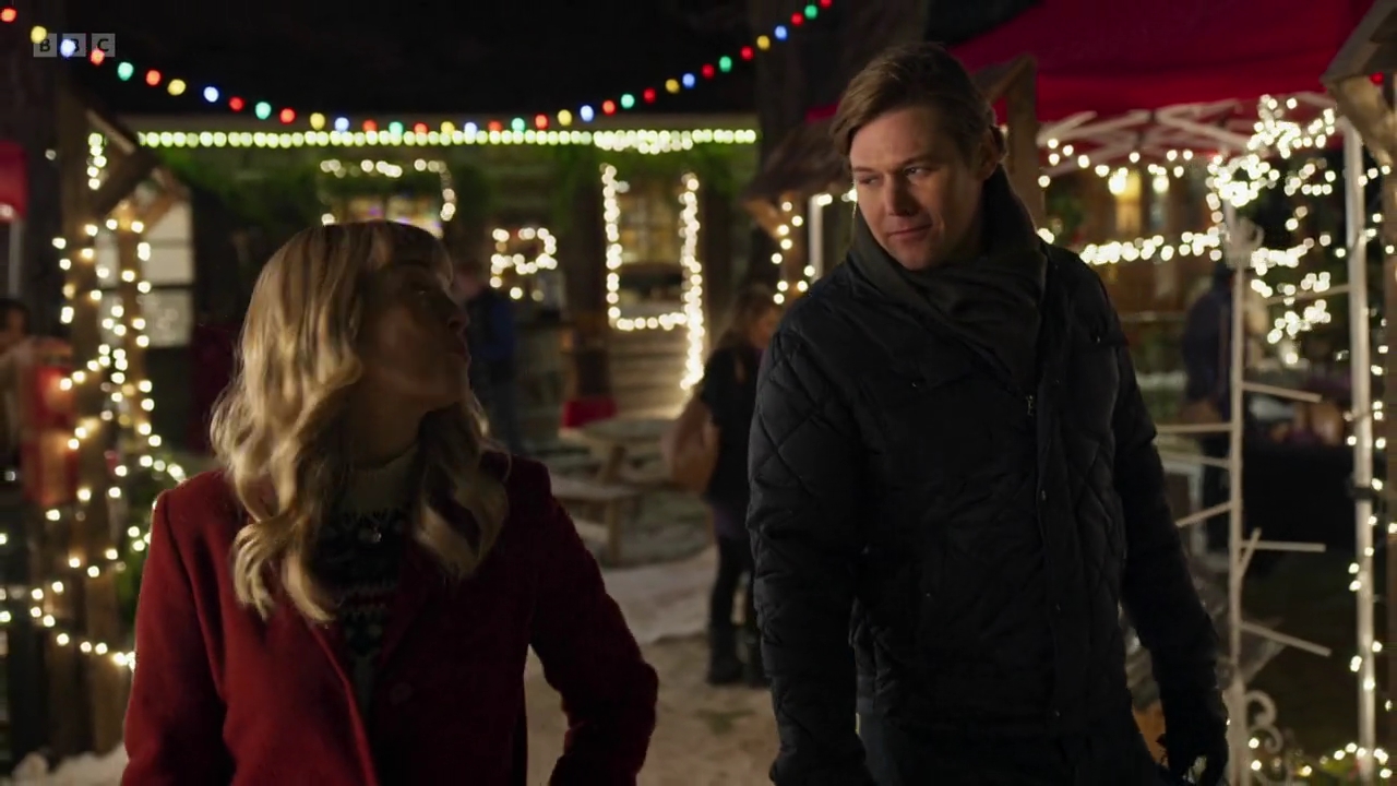 vampirediariesworld-dot-nl_AChristmasToSavour3295.jpg
