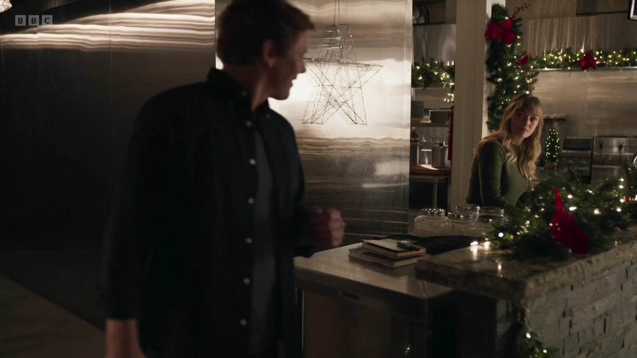 vampirediariesworld-dot-nl_AChristmasToSavour3598.jpg