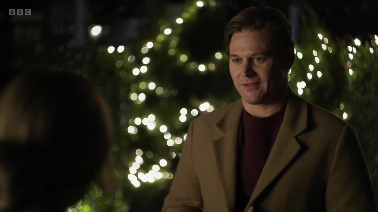 vampirediariesworld-dot-nl_AChristmasToSavour4782.jpg