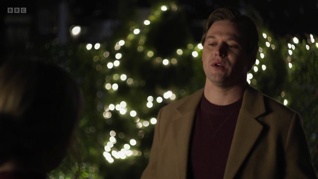 vampirediariesworld-dot-nl_AChristmasToSavour4796.jpg