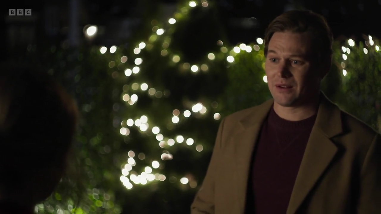 vampirediariesworld-dot-nl_AChristmasToSavour4813.jpg