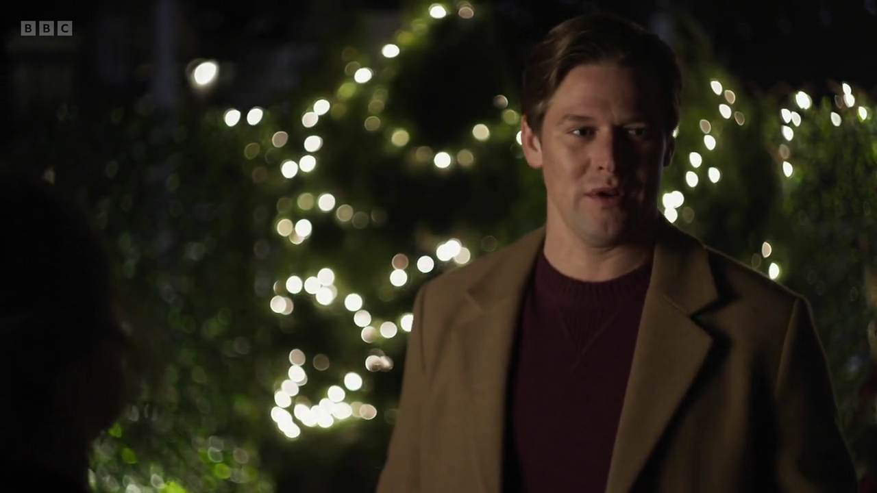 vampirediariesworld-dot-nl_AChristmasToSavour4817.jpg