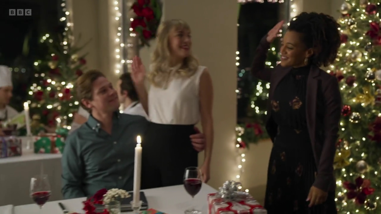vampirediariesworld-dot-nl_AChristmasToSavour4879.jpg