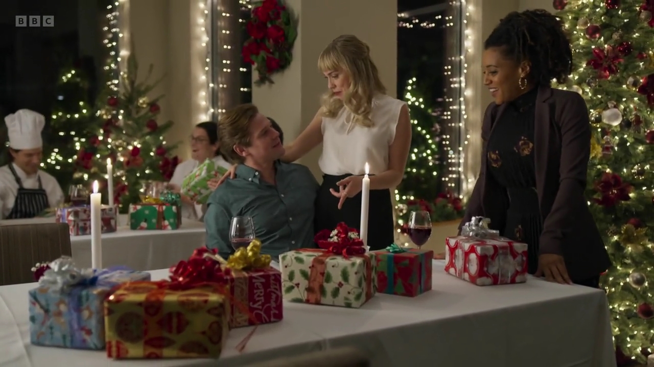 vampirediariesworld-dot-nl_AChristmasToSavour4883.jpg