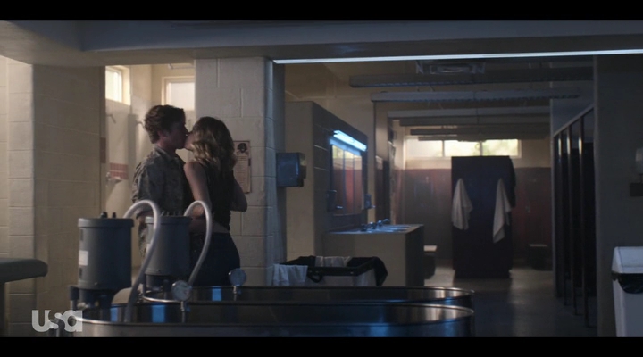 VampireDiariesWorld-dot-nl_DareMe1x04-0392.jpg