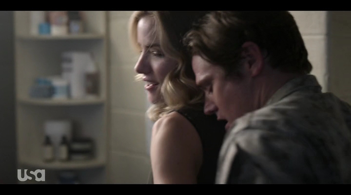 VampireDiariesWorld-dot-nl_DareMe1x04-0401.jpg