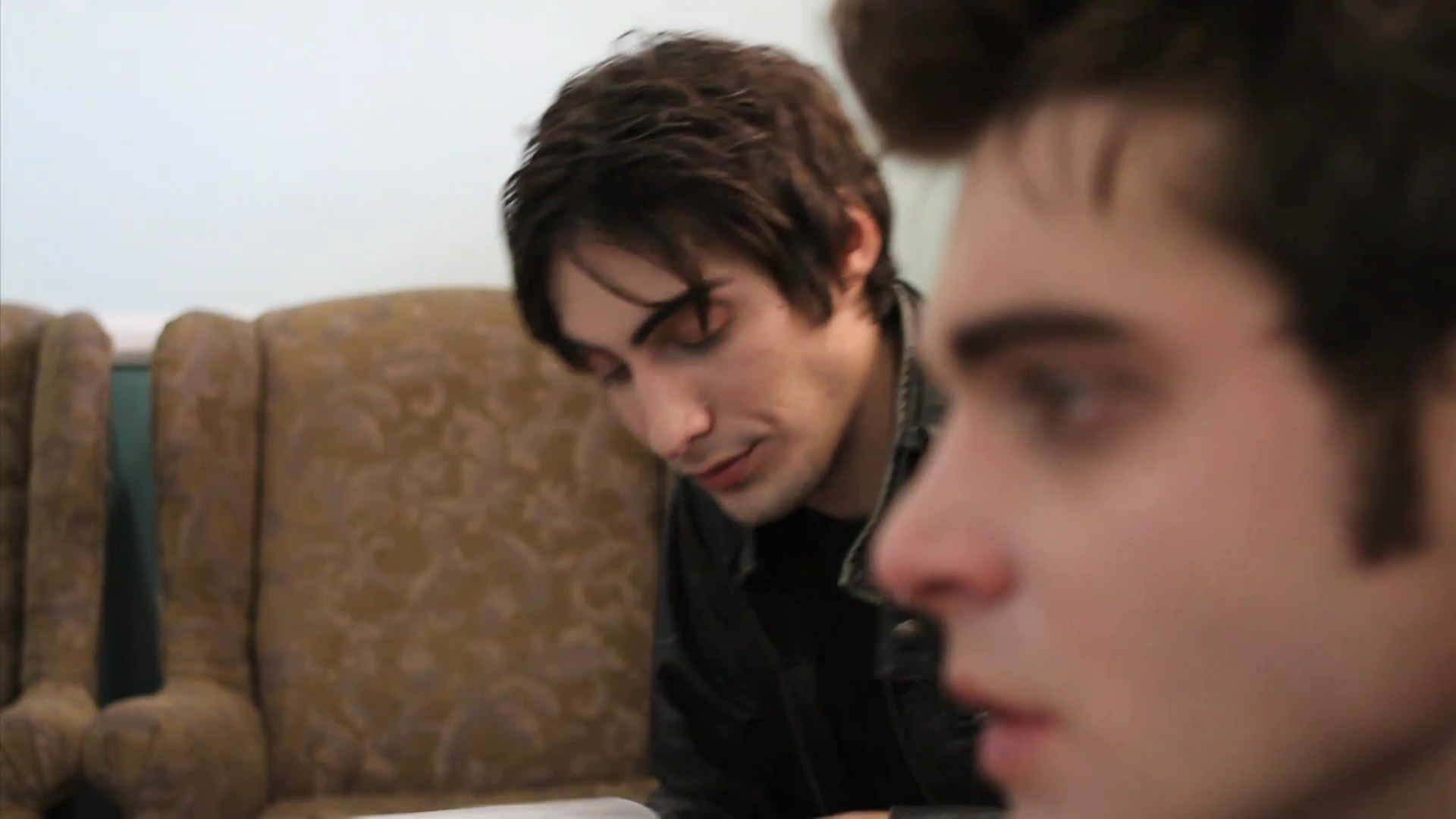 VampireDiariesWorld_dot_org-TheHillywoodShowParady0132.png