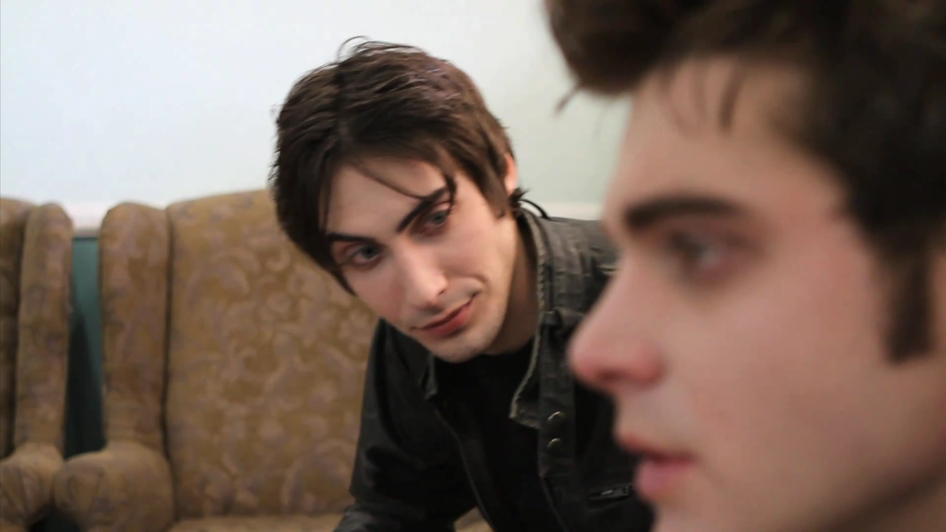 VampireDiariesWorld_dot_org-TheHillywoodShowParady0146.png