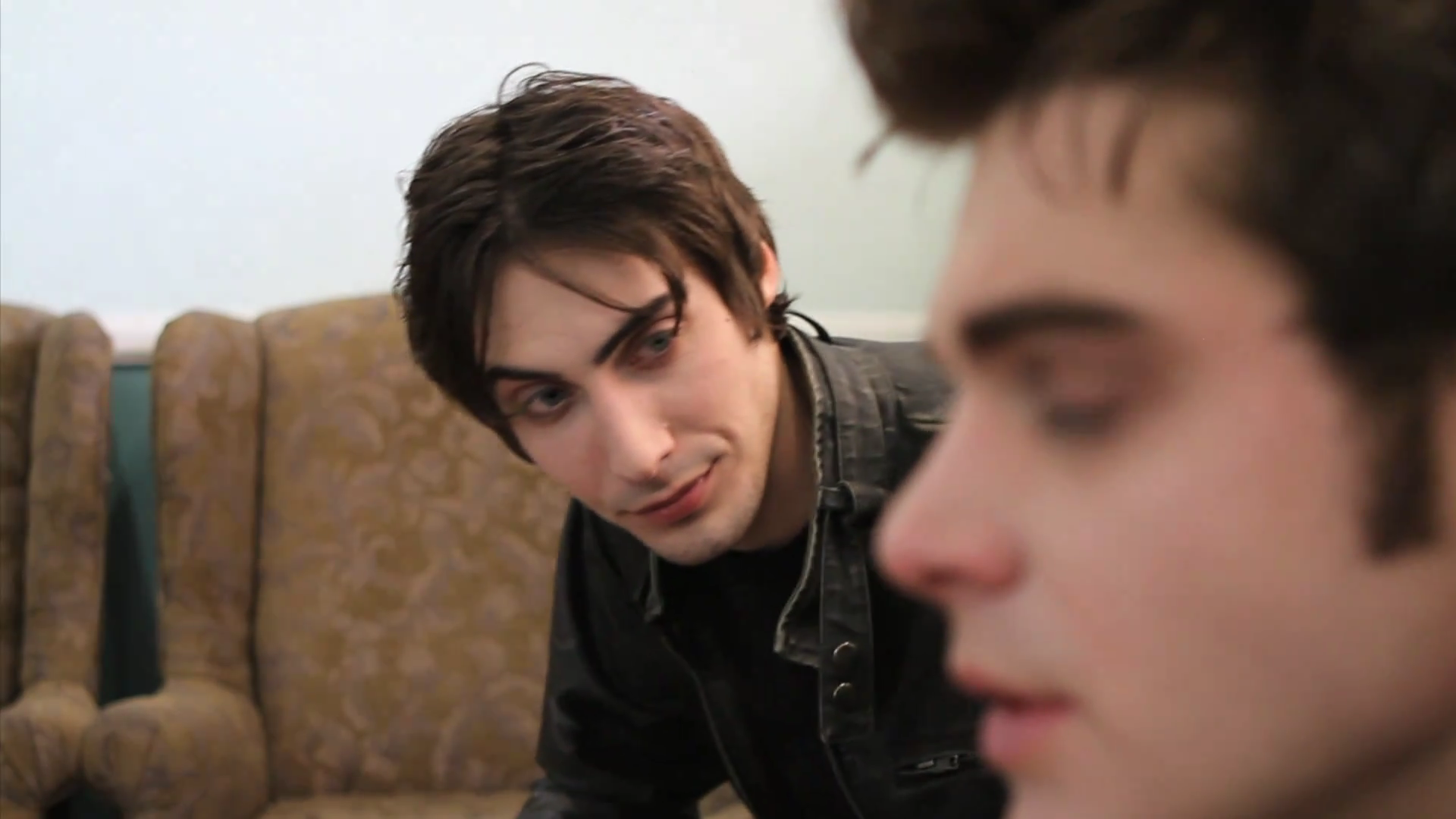 VampireDiariesWorld_dot_org-TheHillywoodShowParady0148.png