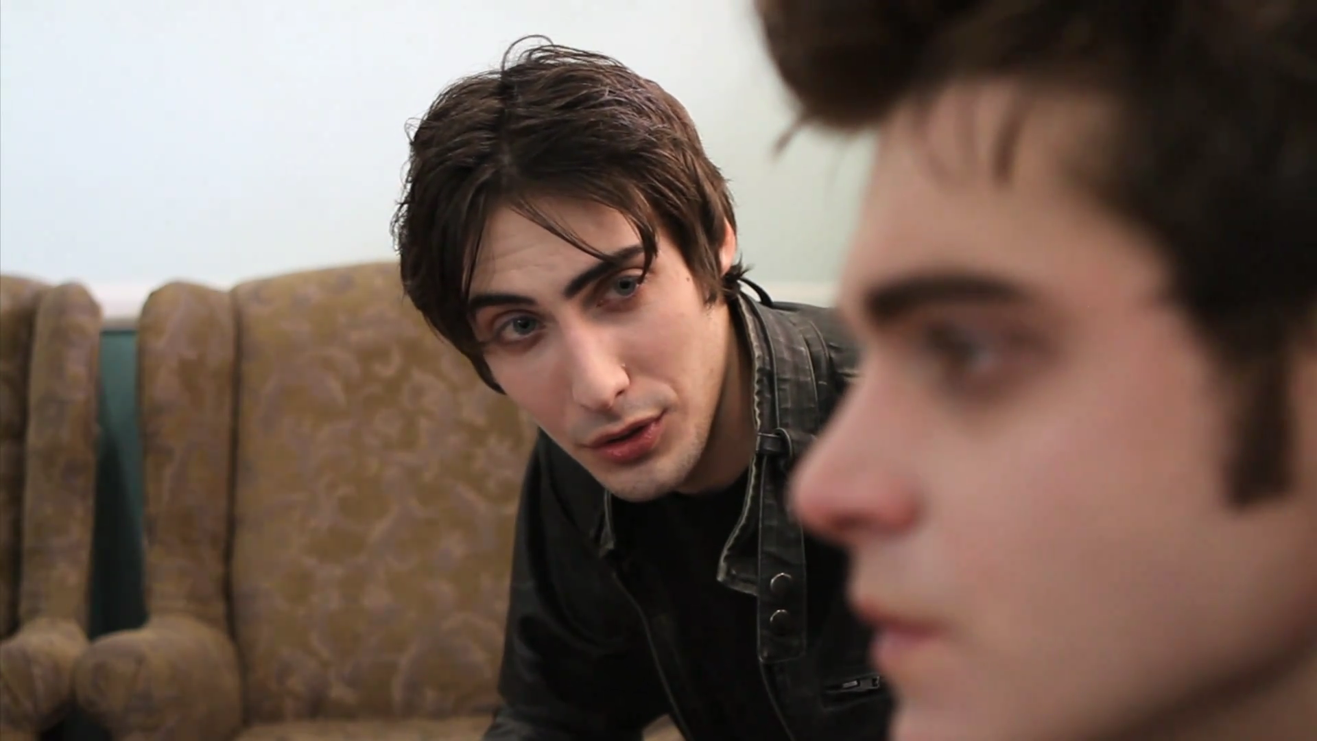 VampireDiariesWorld_dot_org-TheHillywoodShowParady0162.png