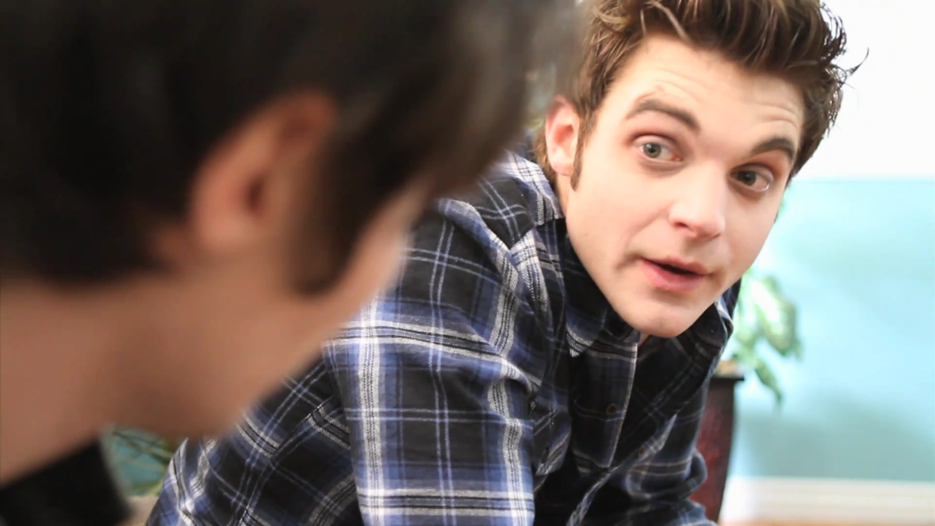 VampireDiariesWorld_dot_org-TheHillywoodShowParady0192.png
