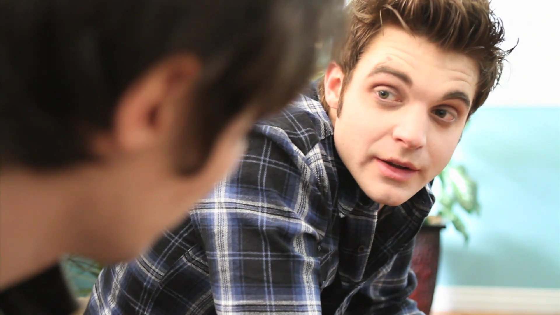 VampireDiariesWorld_dot_org-TheHillywoodShowParady0205.png VampireDiariesWorld_dot_org-TheHillywoodShowParady0205.png