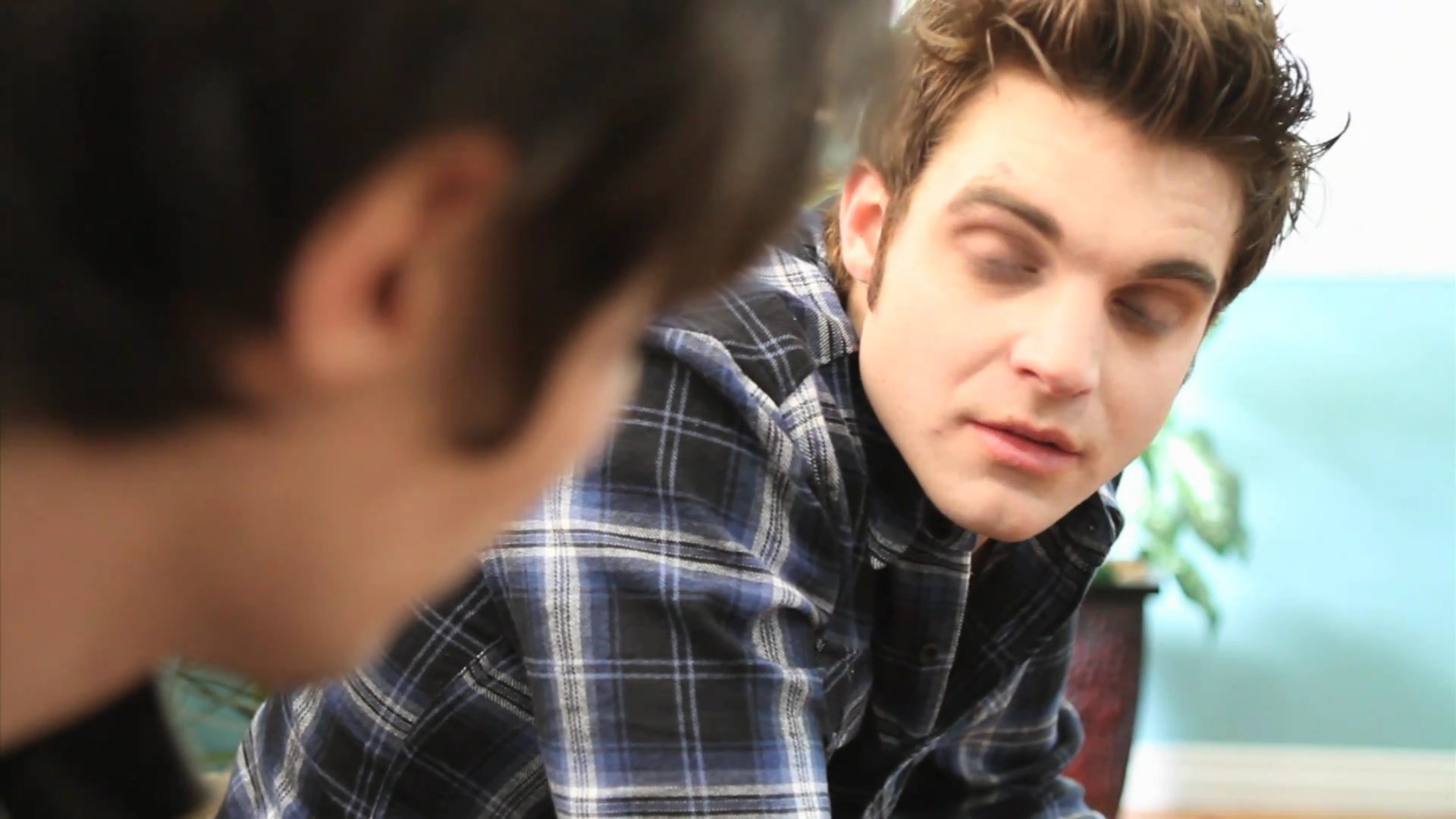 VampireDiariesWorld_dot_org-TheHillywoodShowParady0221.png