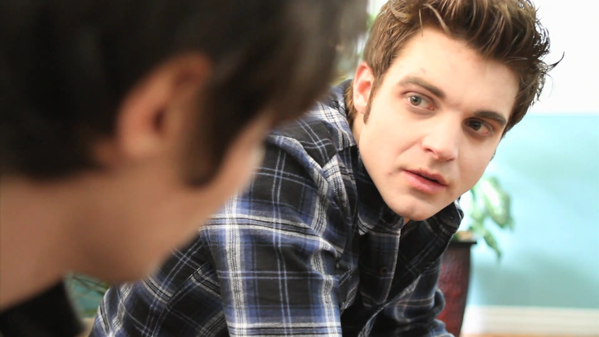 VampireDiariesWorld_dot_org-TheHillywoodShowParady0231.png