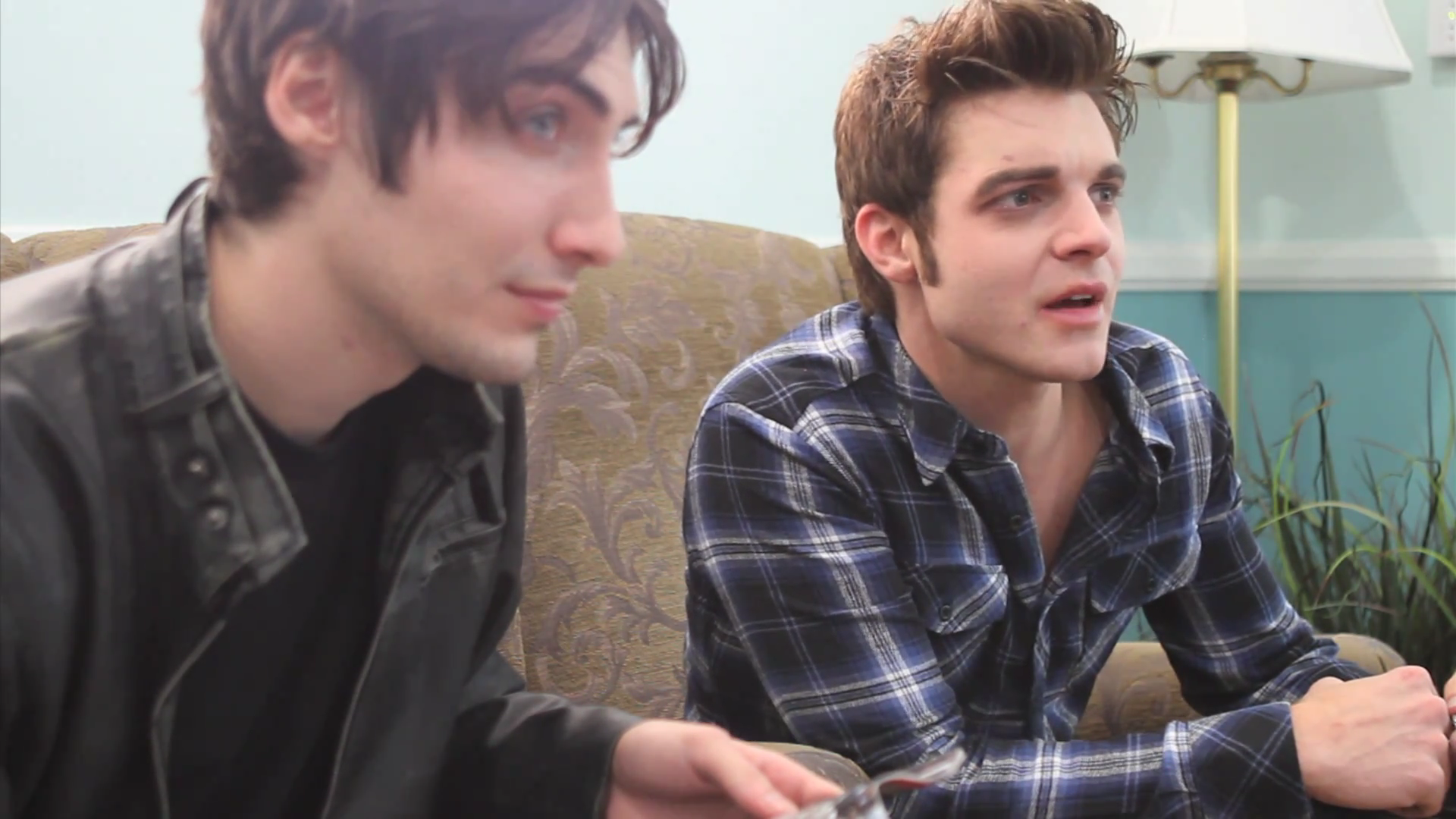 VampireDiariesWorld_dot_org-TheHillywoodShowParody0143.png