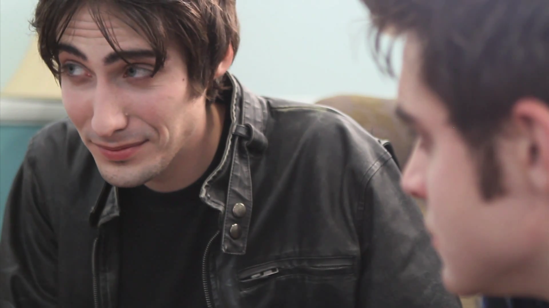 VampireDiariesWorld_dot_org-TheHillywoodShowParody0150.png