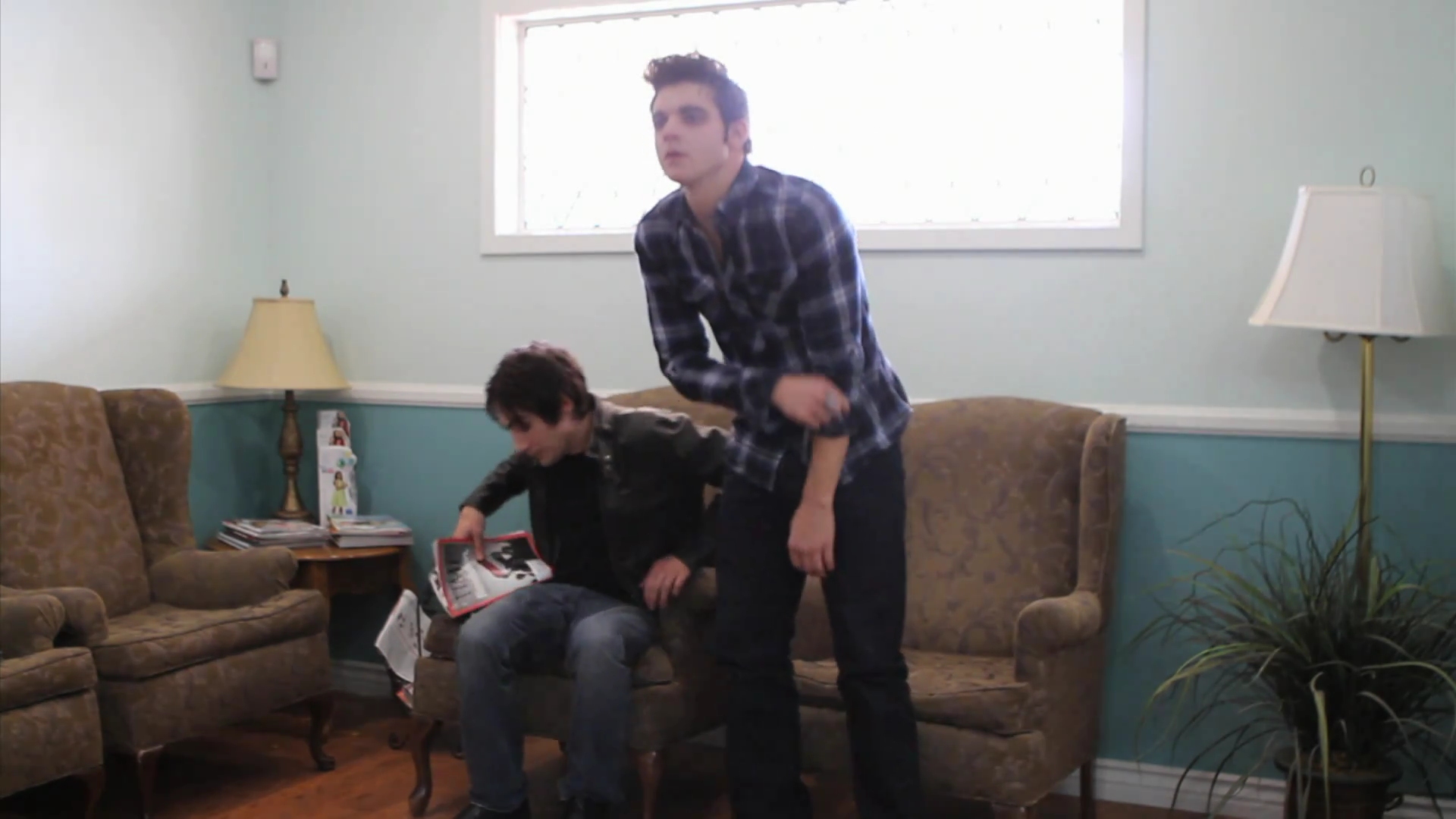 VampireDiariesWorld_dot_org-TheHillywoodShowParody0166.png