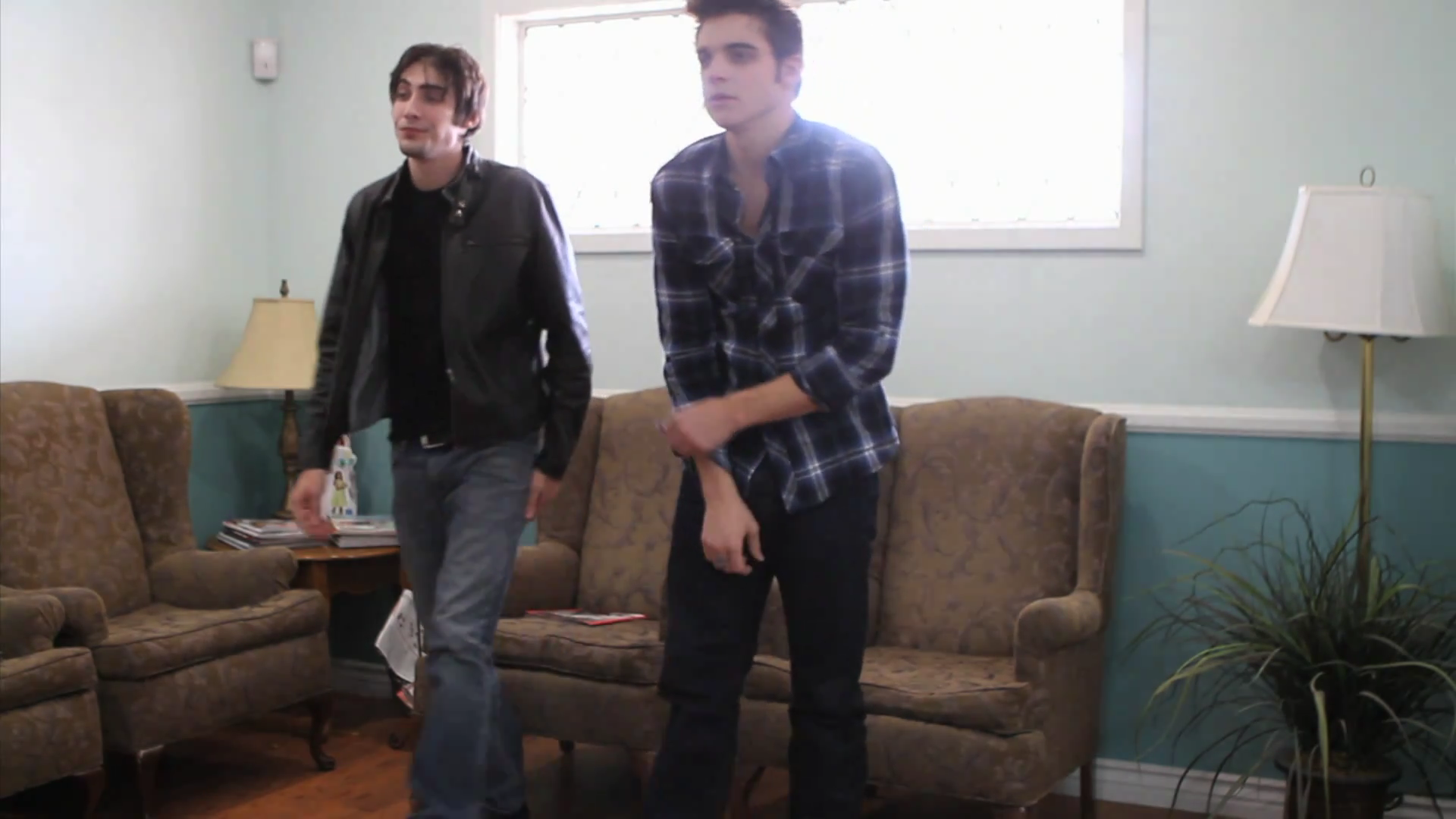 VampireDiariesWorld_dot_org-TheHillywoodShowParody0169.png