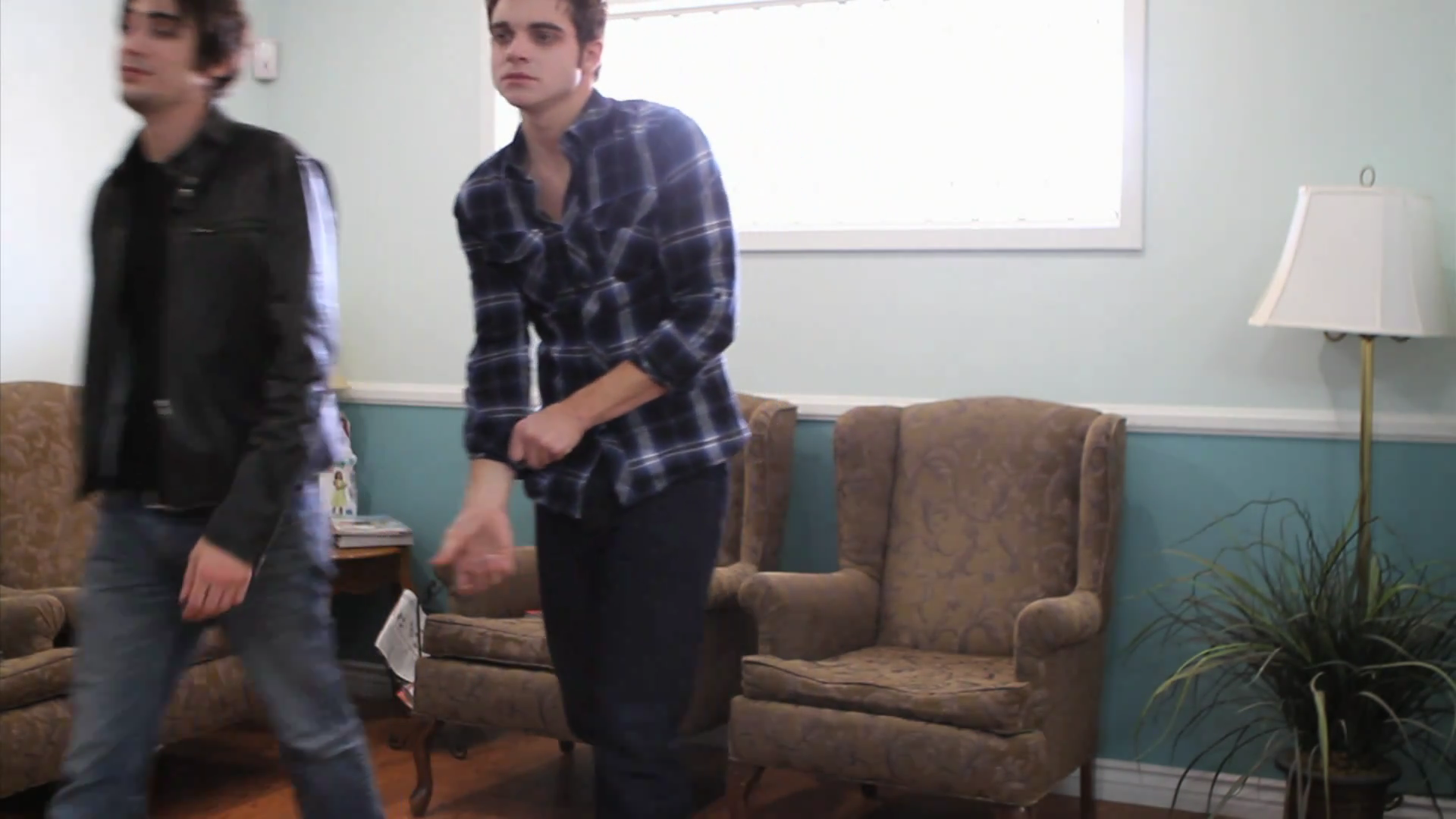 VampireDiariesWorld_dot_org-TheHillywoodShowParody0171.png