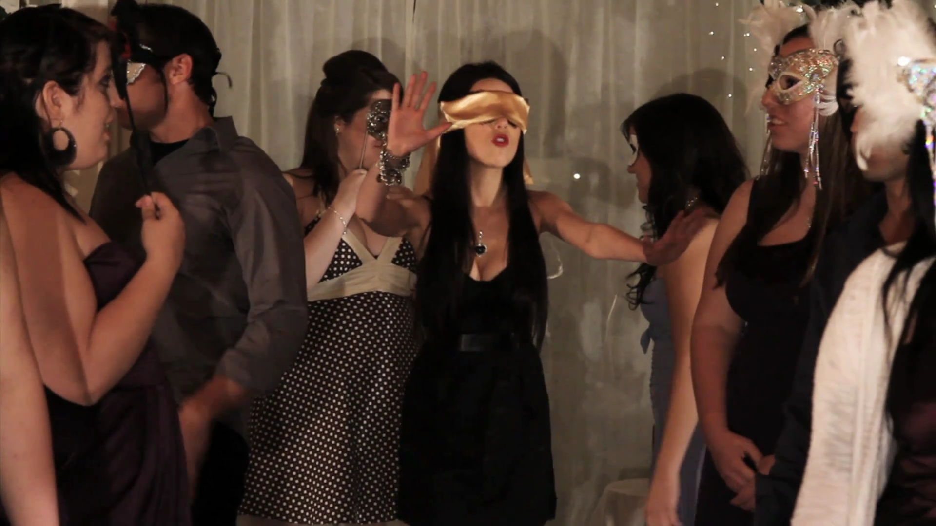 VampireDiariesWorld_dot_org-TheHillywoodShowParody0233.png