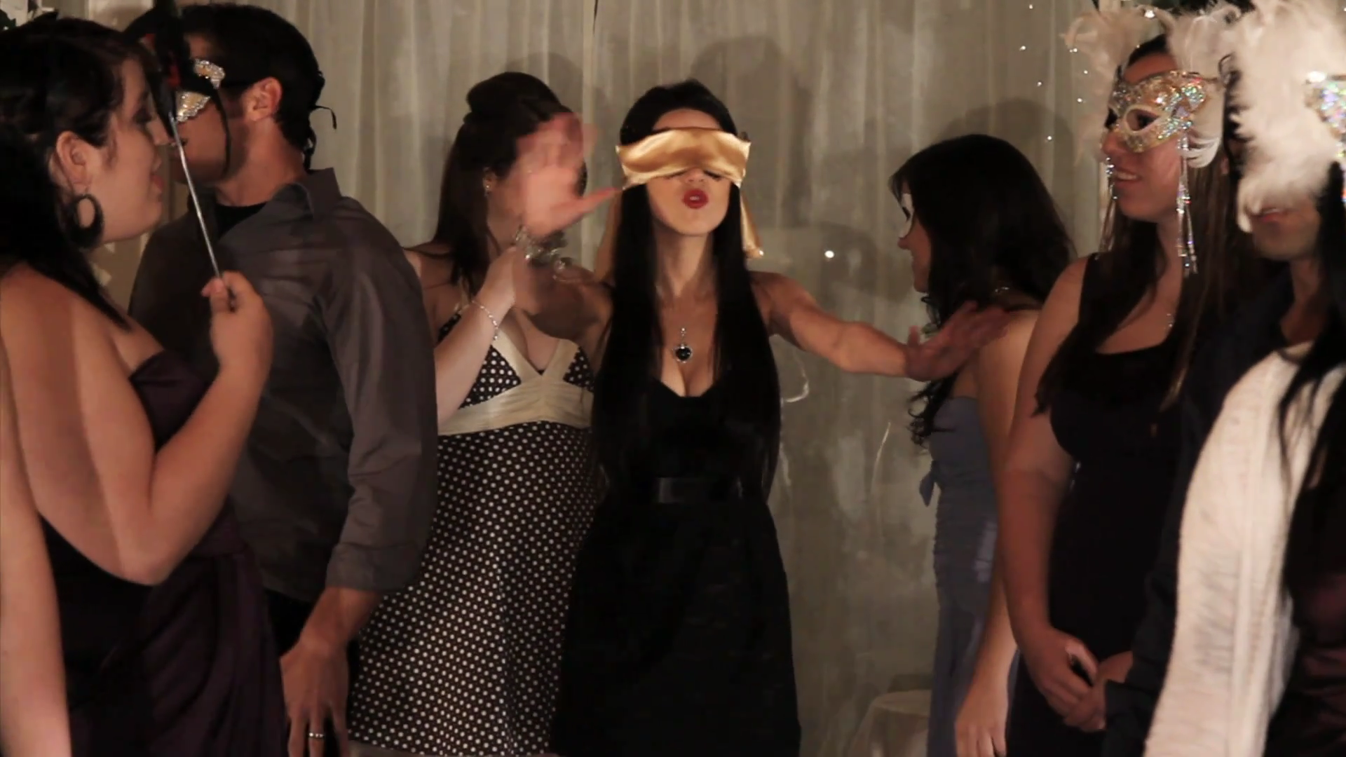 VampireDiariesWorld_dot_org-TheHillywoodShowParody0238.png